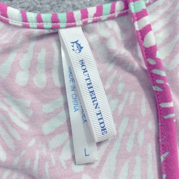 Soft Flowy Tank Top - Picture 5 of 5